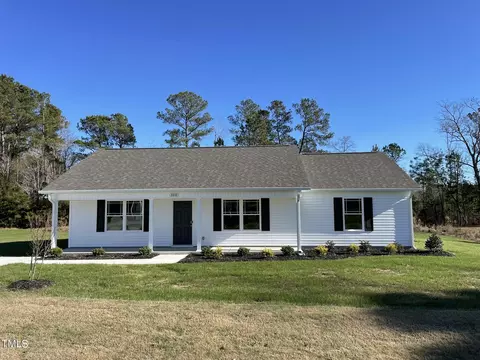 300 Ewing, Selma, NC 27576