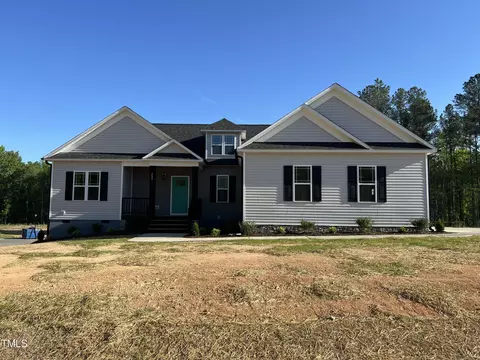 357 Little River Dr, Zebulon, NC 27597
