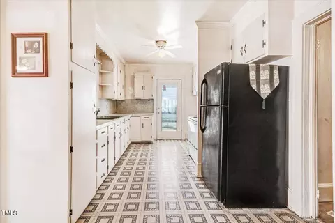 Kitchen - 1308 W Main St, Williamston, NC 27892 photo 1 of 4