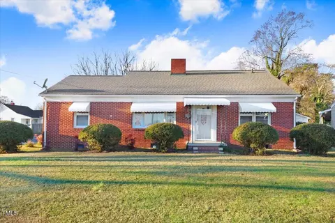 1308 W Main St, Williamston, NC 27892