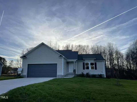 323 Bushel Ln, Willow Spring, NC 27592