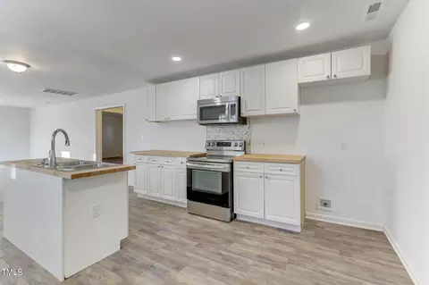 4921 Universal Dr, Wake Forest, NC 27587 photo 10
