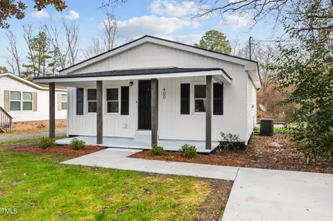 400 W Sixth St, Kenly, NC 27542