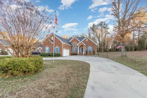 412 E Spring St, Oxford, NC 27565 photo 1