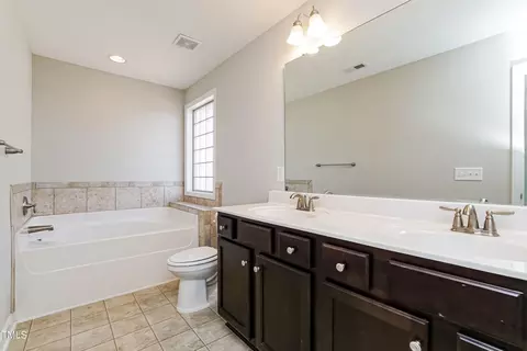 216 E Webber Ln, Clayton, NC 27527 photo 12