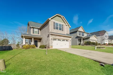 216 E Webber Ln, Clayton, NC 27527 photo 1