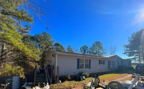 40 Spring Rock Rd, Louisburg, NC 27549