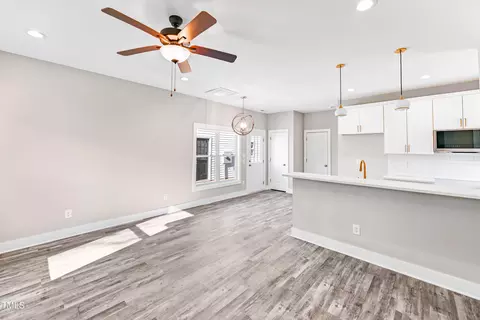 1109 Simmons St, Durham, NC 27701 photo 11