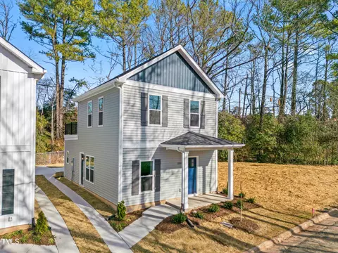 1109 Simmons St, Durham, NC 27701 photo 3