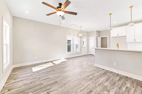 1109 Simmons St, Durham, NC 27701 photo 18