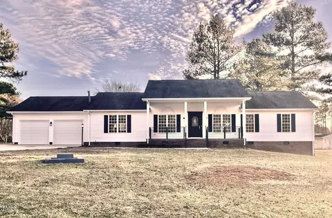 72 N Cobble Creek Dr, Henderson, NC 27536