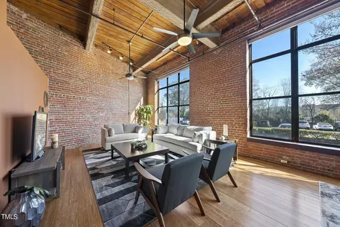 500 N Duke St #56-103, Durham, NC 27701