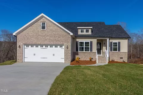 4825 Lord Andrews Pl, Liberty, NC 27298