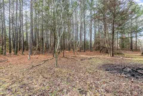 2560 Docs Rd, Spring Lake, NC 28390 photo 23