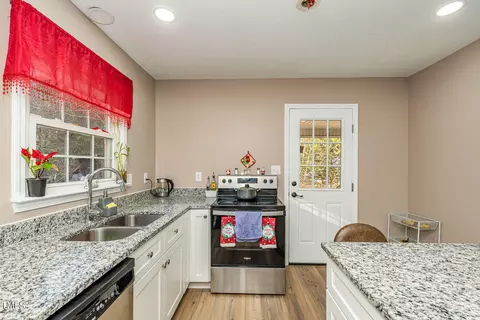 2560 Docs Rd, Spring Lake, NC 28390 photo 14