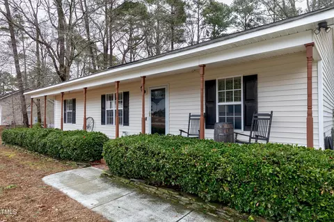 143 Wagon Trl, Willow Spring, NC 27592 photo 3