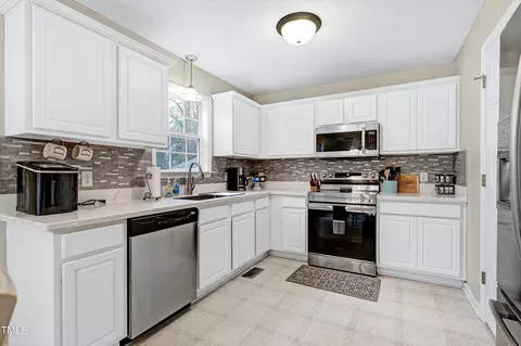 143 Wagon Trl, Willow Spring, NC 27592 photo 10