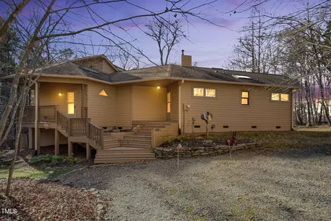 207 Hickory Holw, Durham, NC 27705