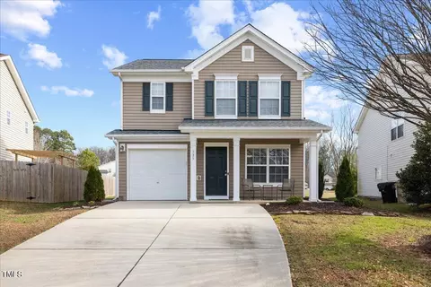 135 Bellfare Dr, Garner, NC 27529