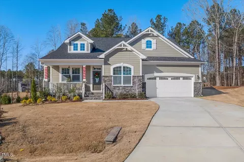26 Terraza Ct #618, Clayton, NC 27527