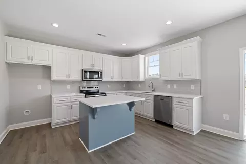 9100 Byron Ct, Bailey, NC 27807 photo 5