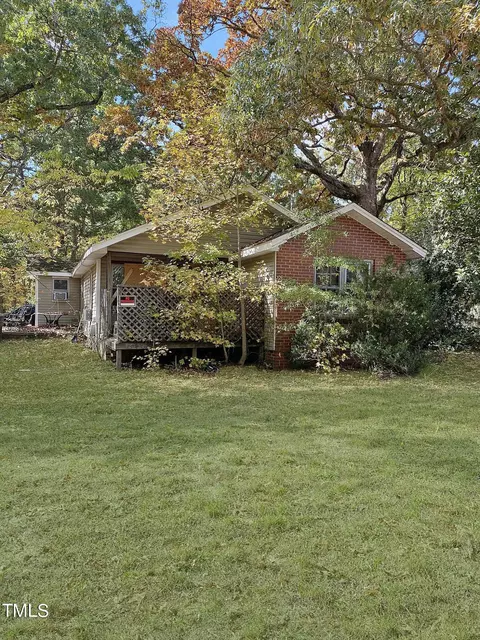 1319 Penny Road Rd, High Point, NC 27265