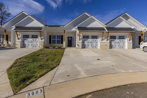 3907 Sudley Point Pt, Jamestown, NC 27282