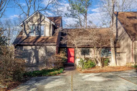 17 Stoneridge Cir, Durham, NC 27705