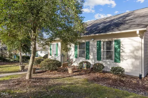 2426 Mapleton Ln, Raleigh, NC 27613 photo 2