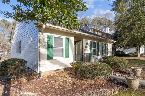 2426 Mapleton Ln, Raleigh, NC 27613 photo 3