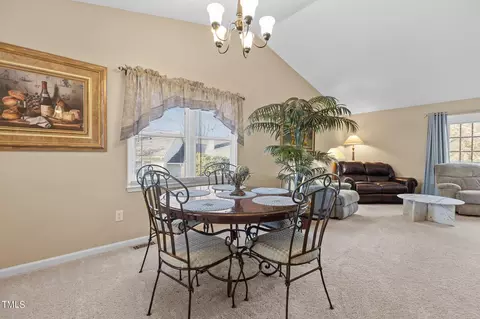 2426 Mapleton Ln, Raleigh, NC 27613 photo 17