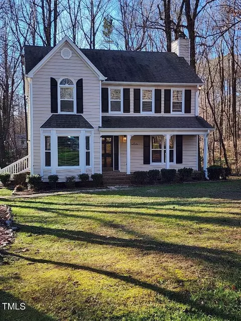 252 E Stratford Dr, Henderson, NC 27537