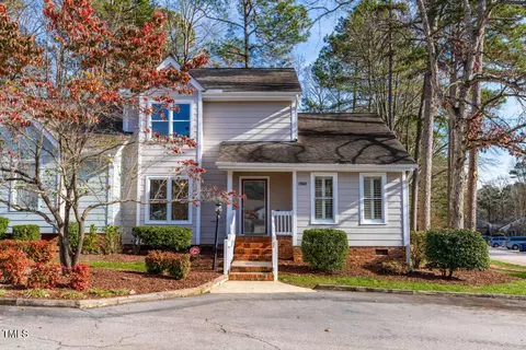 6215 Fountainhead Dr, Raleigh, NC 27609