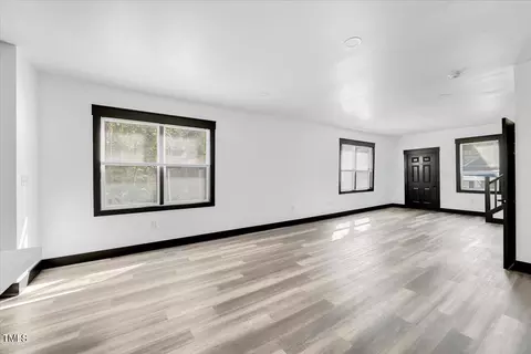 321 E Umstead St, Durham, NC 27707 photo 5