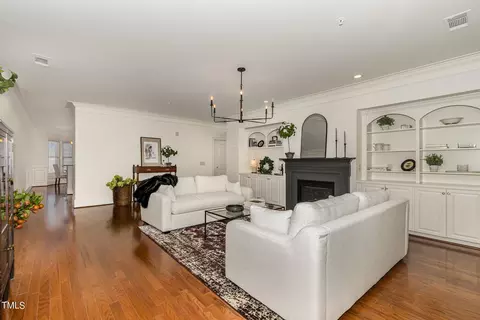1215 Waterford Lake Dr, Cary, NC 27519
