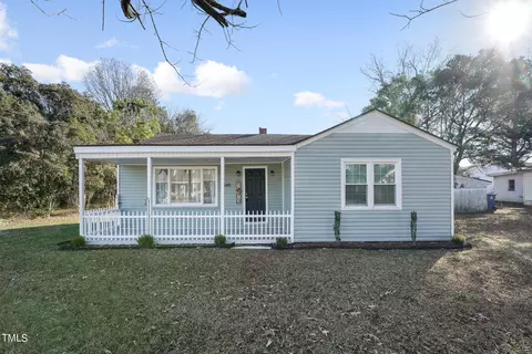 1605 S Elm Ave, Dunn, NC 28334
