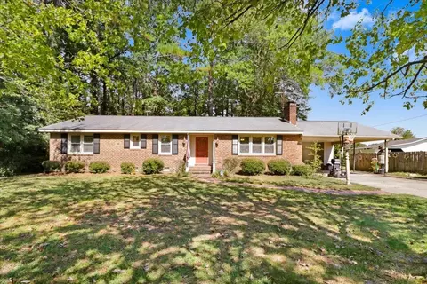 105 Terry St, Lucama, NC 27851