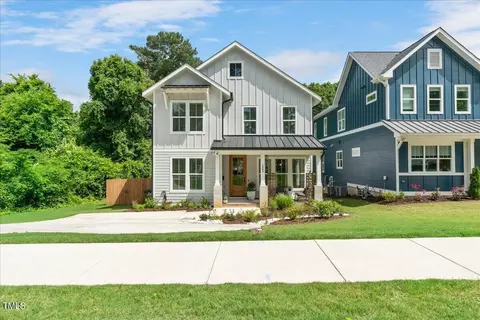 1005 Glascock St, Raleigh, NC 27610