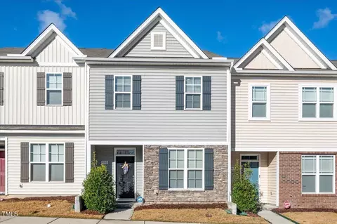 8958 Commons Townes Dr, Raleigh, NC 27616