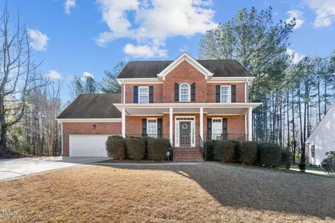 2912 Dargan Hills Dr, Wake Forest, NC 27587