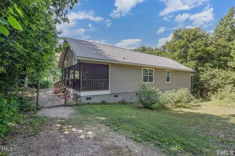 229 Sulphur Springs Rd, Warrenton, NC 27589