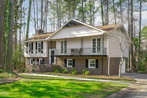 1412 Macduff Ct, Cary, NC 27511