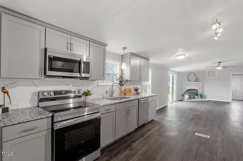 401 Falcon Run, Middlesex, NC 27557 photo 2