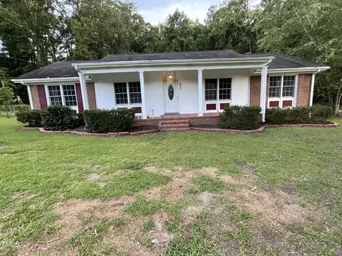 631 Greyson Rd, Rocky Mount, NC 27804