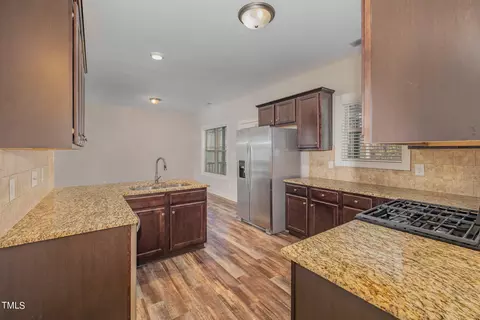 586 Airedale Trl, Garner, NC 27529 photo 11