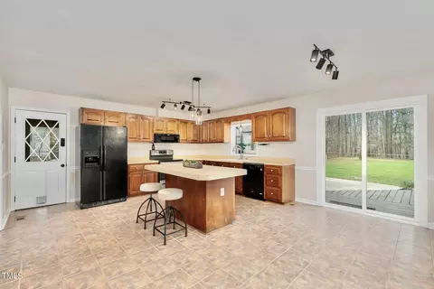 2727 Oberlin Dr, Durham, NC 27705 photo 8