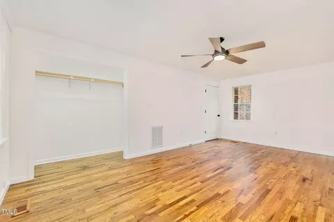 2727 Oberlin Dr, Durham, NC 27705 photo 17