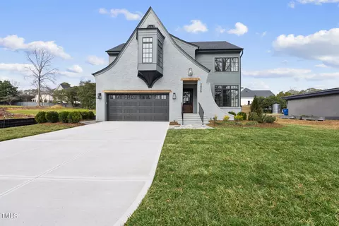 3406 Bradley Pl, Raleigh, NC 27607