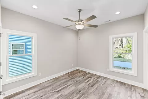 1107 Simmons St, Durham, NC 27701 photo 18