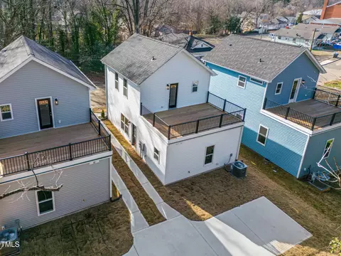 1107 Simmons St, Durham, NC 27701 photo 4